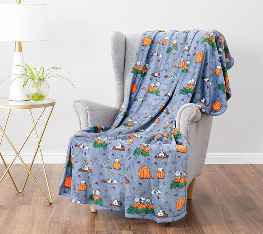 Halloween Peanuts Plush Throw Blanket